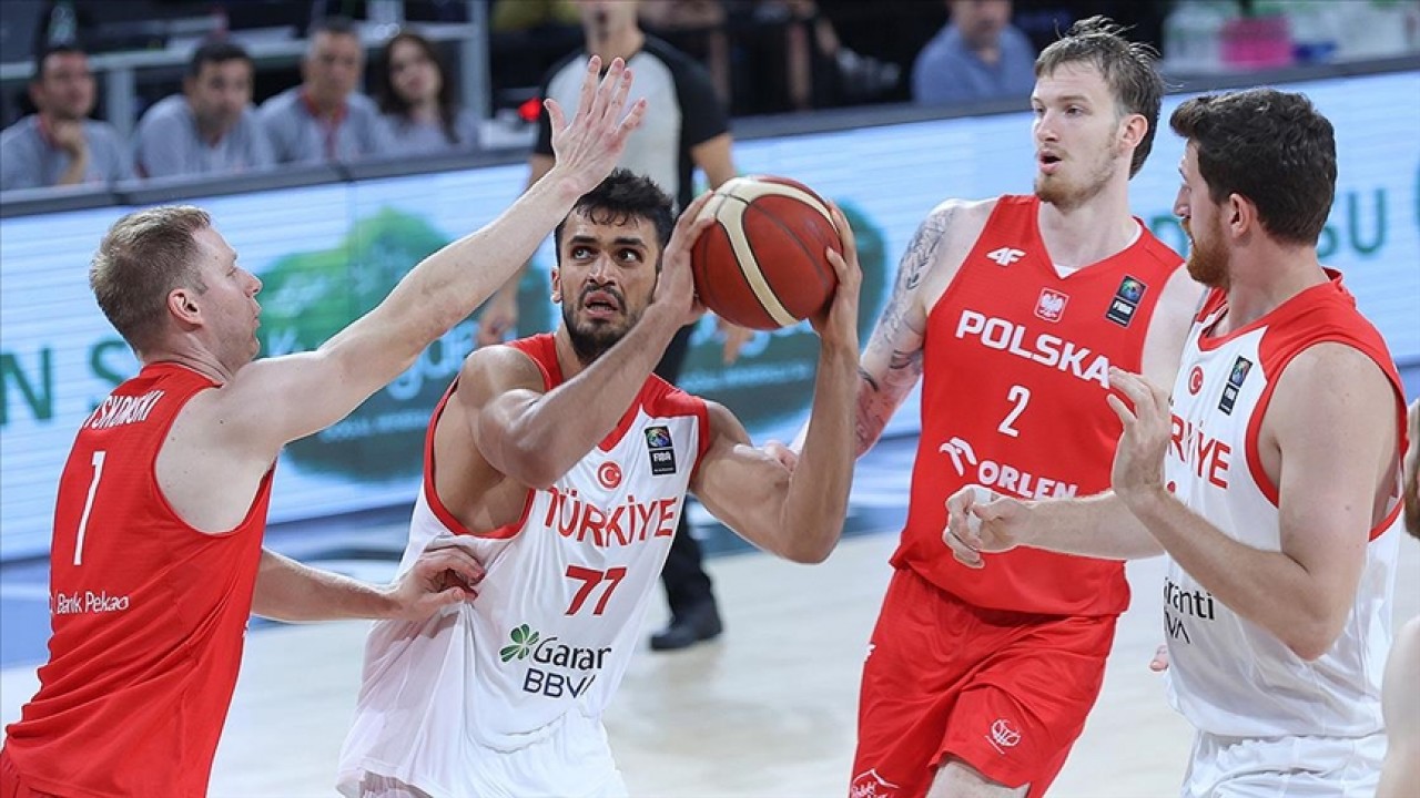A Milli Erkek Basketbol Takımı'nın rakipleri belli olacak